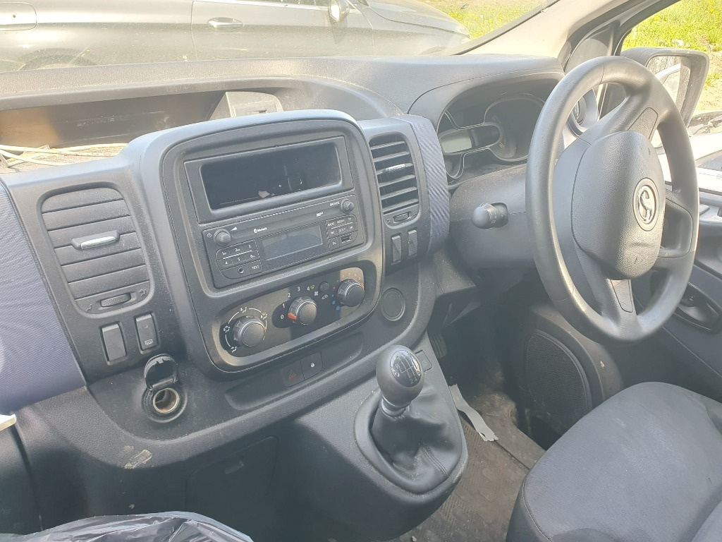 Panou comanda AC clima Opel Vivaro 2014 