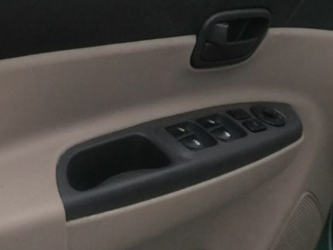 Panou comanda butoane geamuri electrice usa stanga fata sofer Hyundai Accent MC