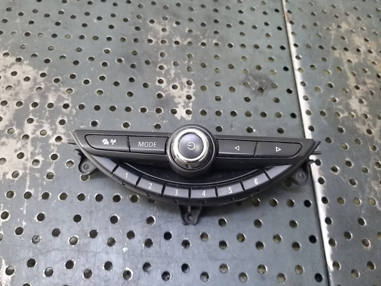 Panou comanda butoane radio mini cooper f55 f56 6131935450502 5ac01151608