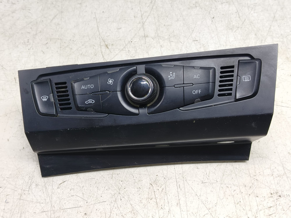 Panou comanda clima ac 8t1820043ag Audi A4 B8/8K [