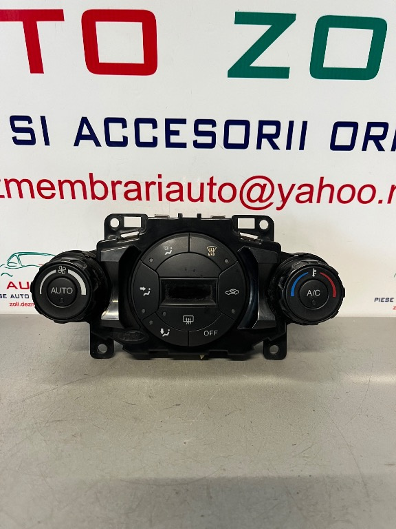 Panou comanda Clima AC Climatronic pentru Ford Fiesta an 2010 , cod 8A6T-18C612-AG