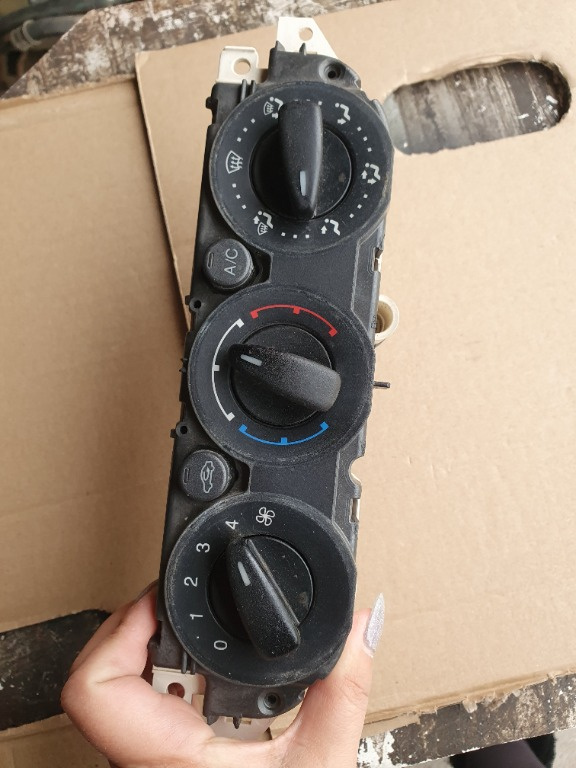 Panou comanda clima AC Ford C-Max cod 3M5T-19980-BC