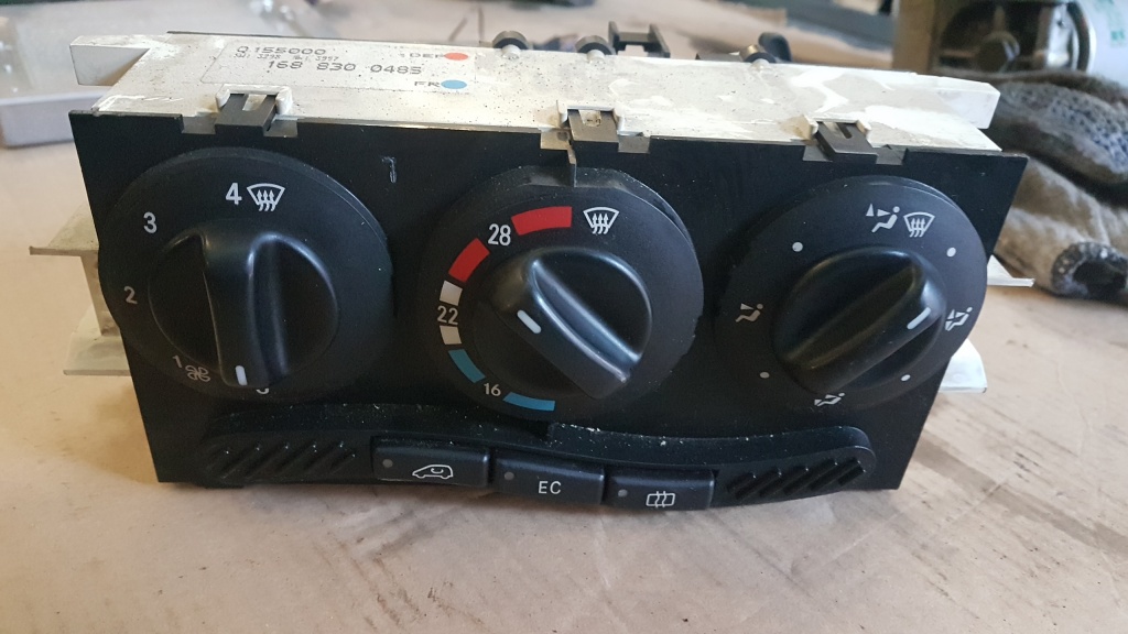 Panou comanda clima / AC Mercedes A-Clas