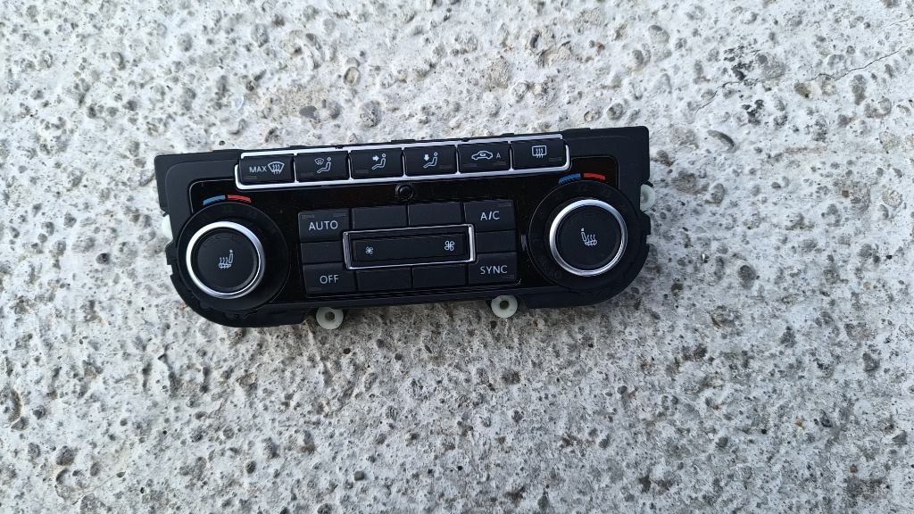Panou comanda climatizare AC Vw Tiguan 5K0907044GK
