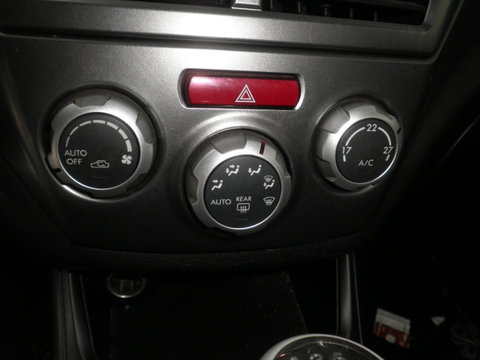 Panou comenzi clima / ac Subaru Impreza 2011