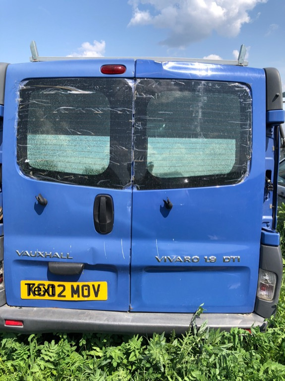 Panou despartitor metalic Opel Vivaro, Renault Trafic, Nissan Primastar. 2006