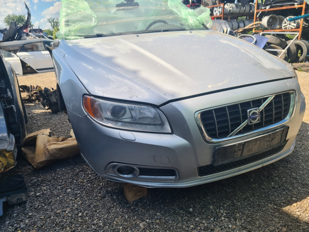 Panou frontal Volvo V70 2006