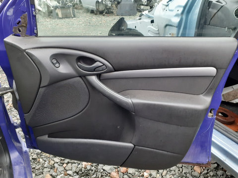 Panou interior usa dreapta fata Ford Focus mk1