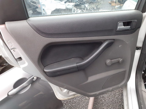 Panou interior usa stanga spate Ford Focus mk2 break