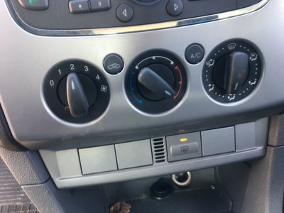 Panou / Modul Control Clima AC / Climatronic Ford 