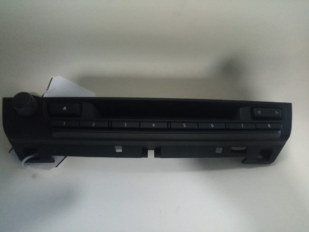 Panou radio/multimedia Bmw X5/x6 E70/e71 an 2010 cod piesa 1765108