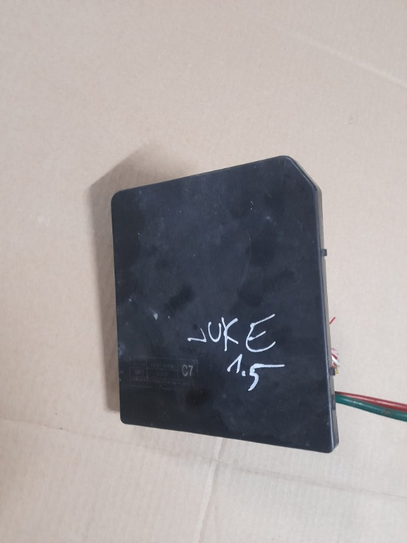 Panou sigurante 1.5 dci k9k 284B71KB0B N