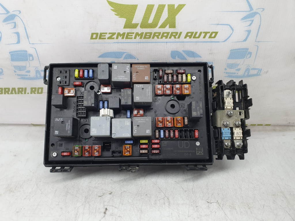 Panou sigurante 13368646 1.6 cdti B16DTH Opel Zafi