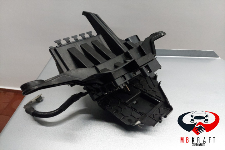 Panou sigurante A2055401850 A205 540 18 50 Mercedes-Benz C-Class W205/S205/C205 [2014 - 2018] Sedan 4-usi