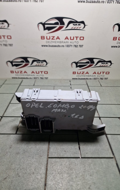 Panou sigurante bord Cod: 00519383520 Opel Combo D [2011 - 2020] Tour minivan 1.6 CDTI MT L2H1 (105 hp)