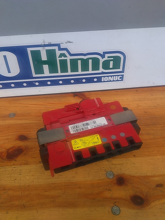 Panou sigurante borna baterie BMW Seria III E90 2004-2013