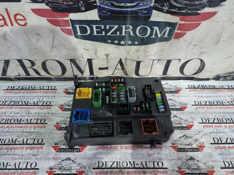 Panou sigurante BSI Q-01 Citroen C4 II (B7) 1.4 vTi 95 cai cod piesa : 9665547280