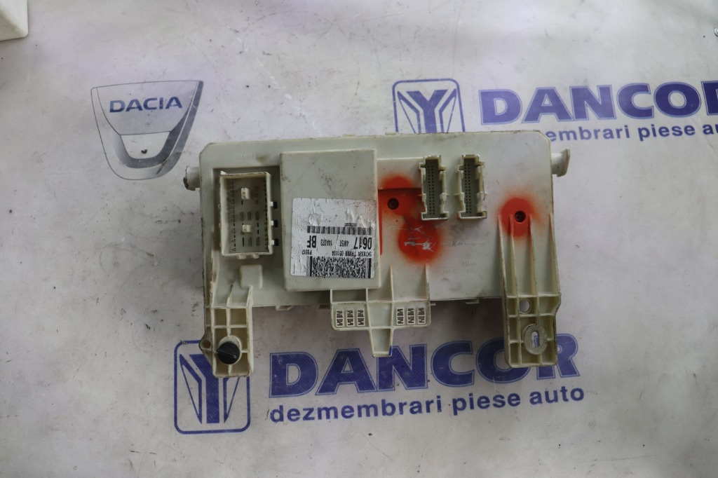 PANOU SIGURANTE FORD FOCUS 2 AN 2004-2010 4M5T-14A073-BE