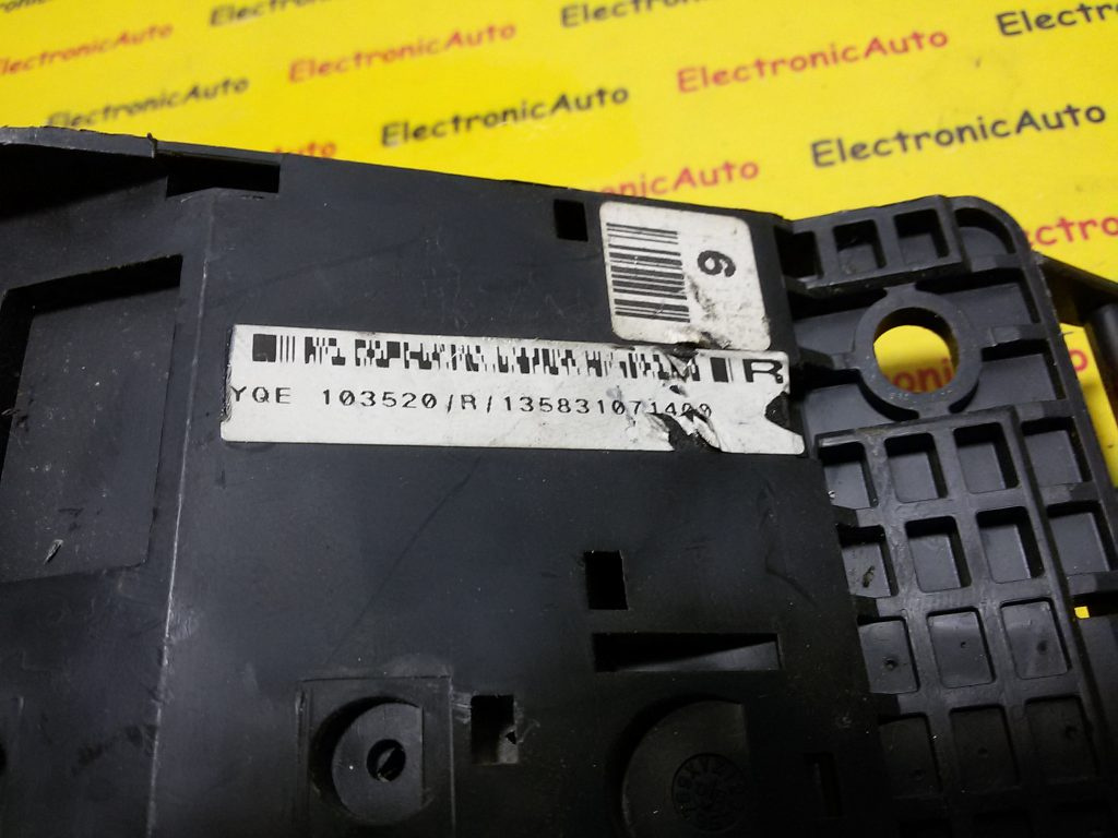 Panou Sigurante Land Rover Freelander YQE103520R, 135831071400