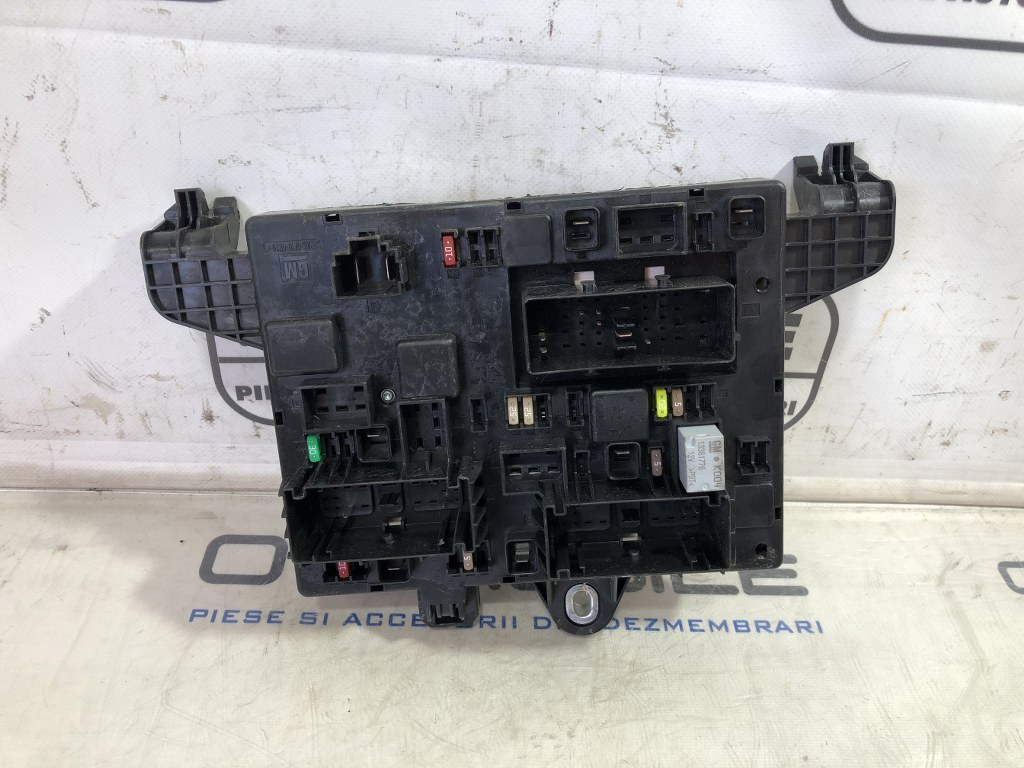 Panou sigurante Opel Astra J 1.7 CDTI: 13368651 [Fabr 2009-2015