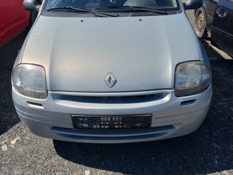 Panou sigurante Renault Clio 2 2000 BERLINA 1.4i