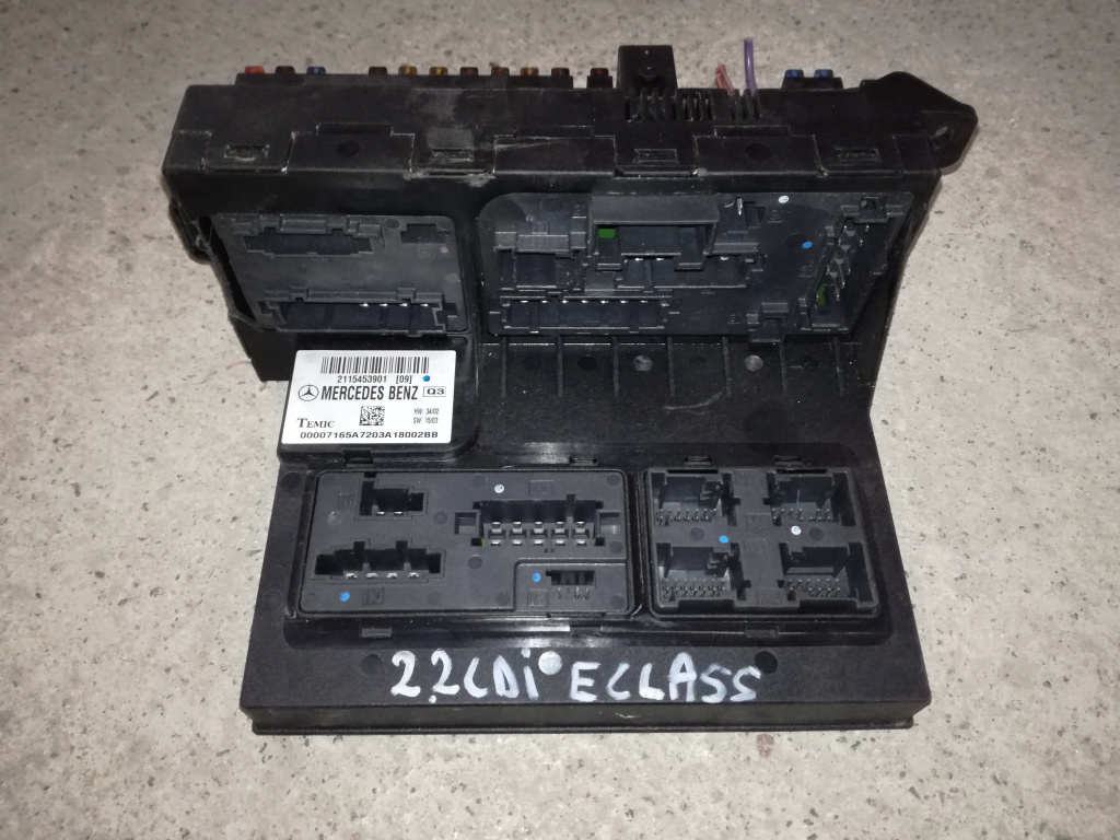 Panou sigurante SAM Mercedes w211 E220 cod 2115453