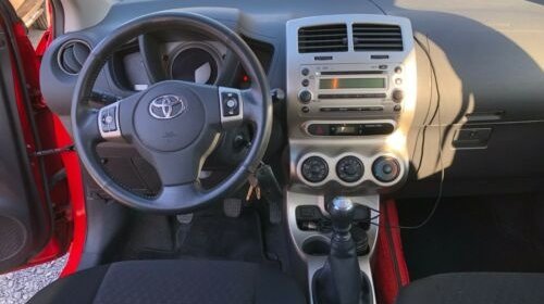 Panou sigurante Toyota Urban Cruiser 200