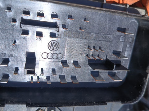 Panou sigurante VW Golf 5 / 2.0 TDI BMN