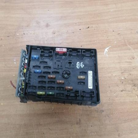 Panou sigurante Vw Passat B6 3c0937125