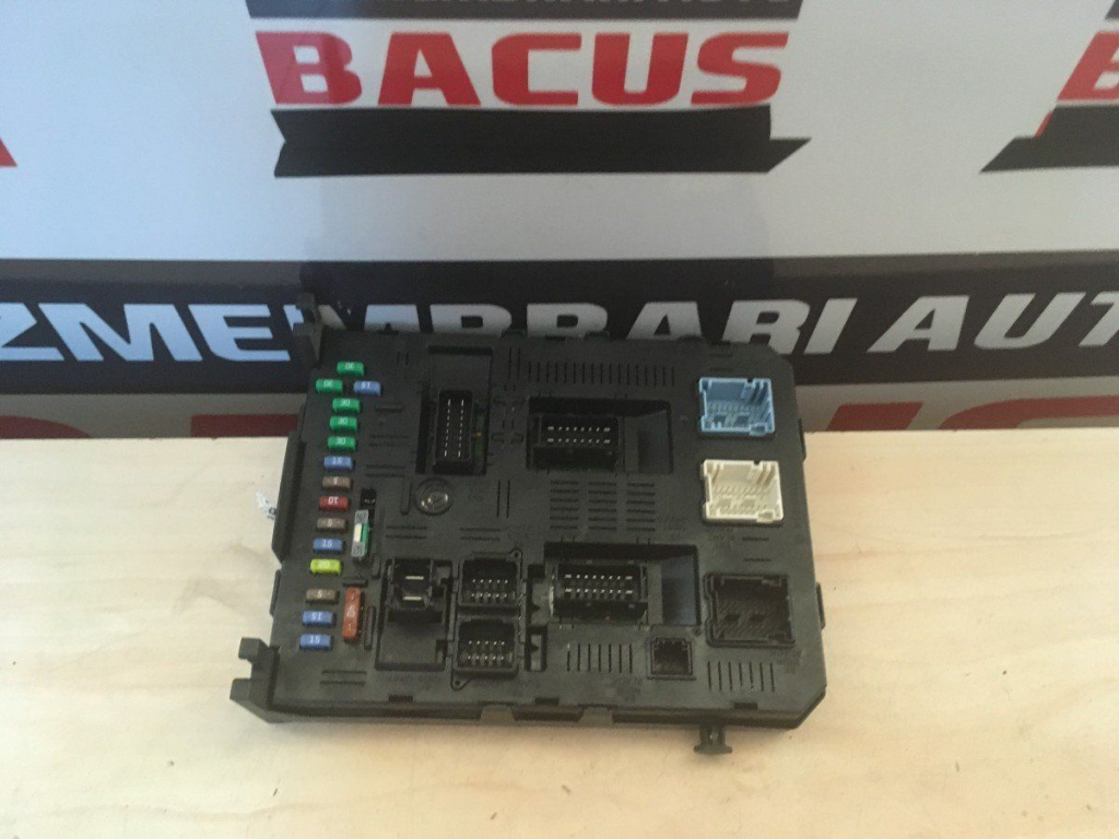 Panou tablou sigurante Peugeot 307, 9660105680