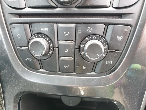 Panou ventilatie switch butoane aer condiționat clima Opel Astra J