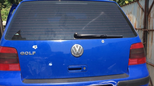 Parasolar centru Volkswagen VW Golf 4 [1