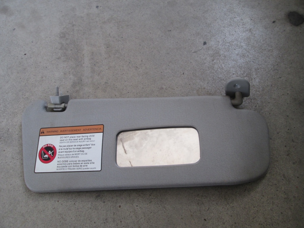 Parasolar dreapta Chevrolet Aveo hatchback 1.2 8V 72cp 2003 2004 2005 2006 2007