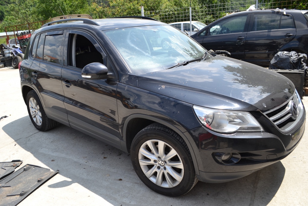 PARASOLAR DREAPTA VW TIGUAN 140 CP CBAB