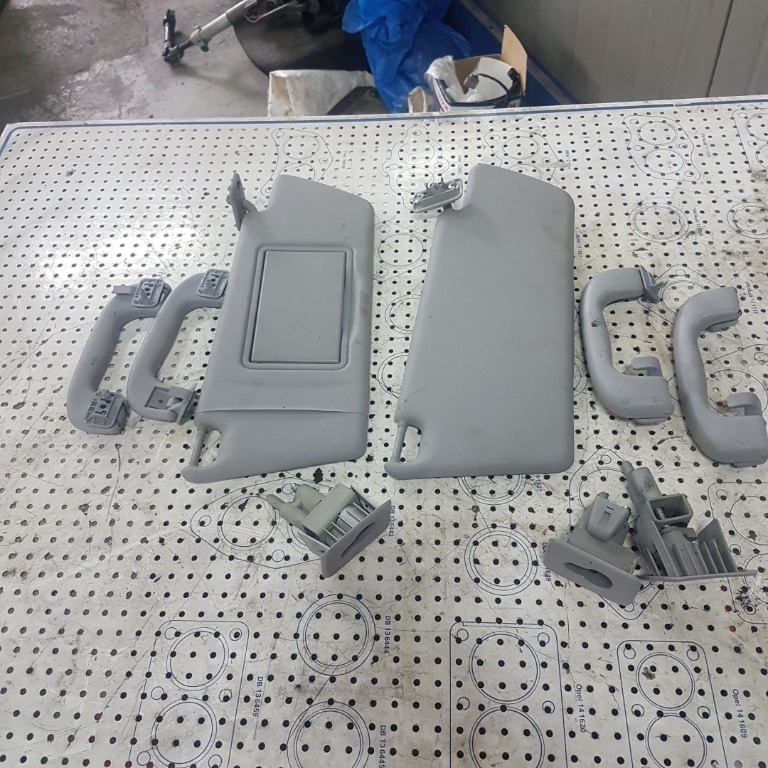PARASOLAR Stanga +DR Opel Zafira B 2006 Monovolum 1.9 CDTI, 88kw, Z19DT, E4