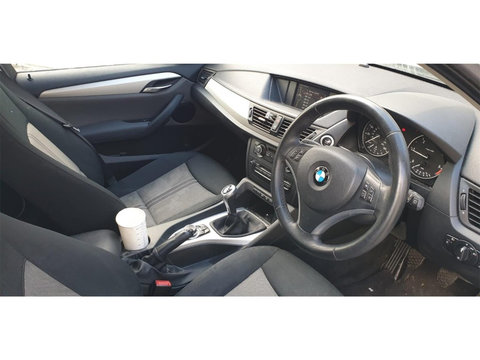 Parasolare BMW X1 2011 SUV 2.0 D