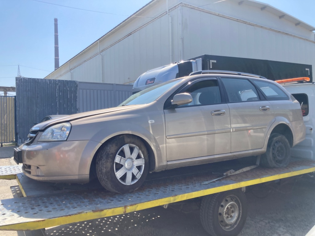 Parasolare Chevrolet Lacetti 2006 Wagon 1.6