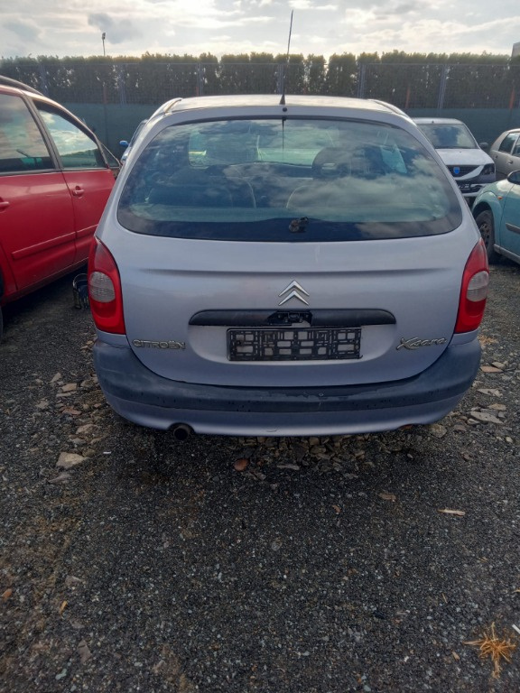 Parasolare Citroen Xsara Picasso 2003 ha