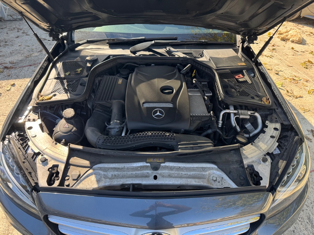 Parasolare Mercedes C-Class W205 2015 Be