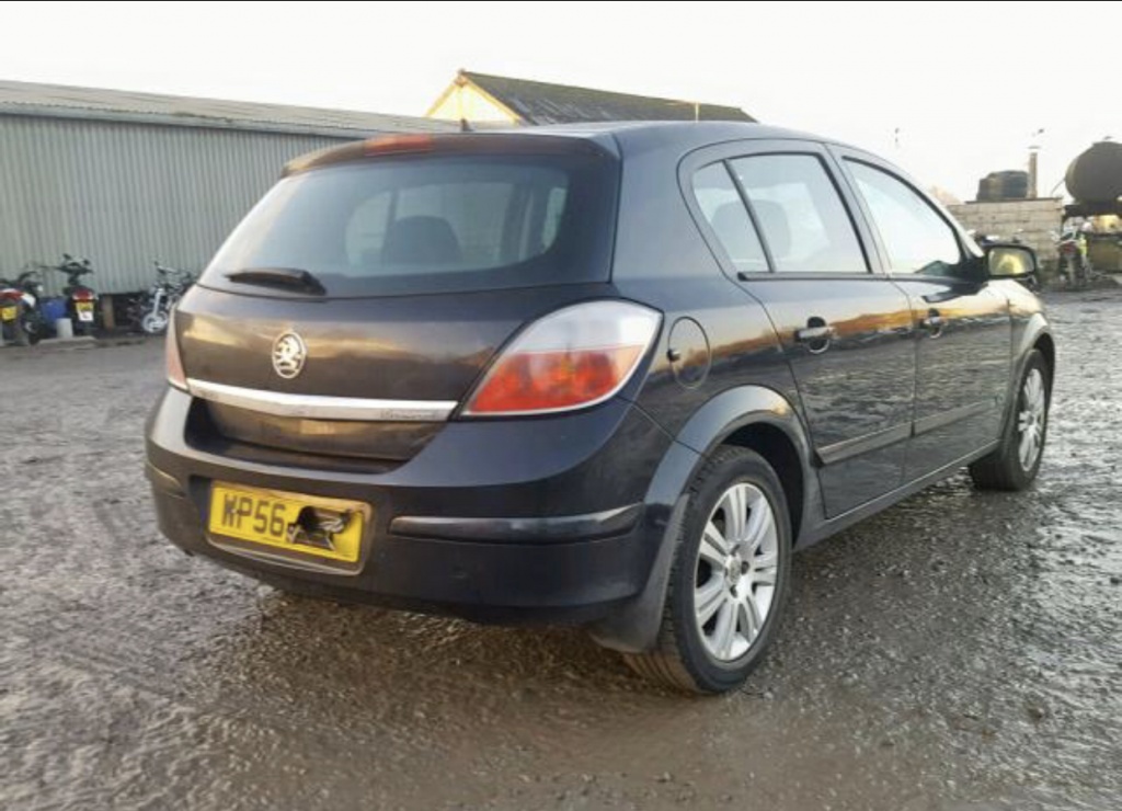 Parasolare Opel Astra H 2004 Hatchback 1