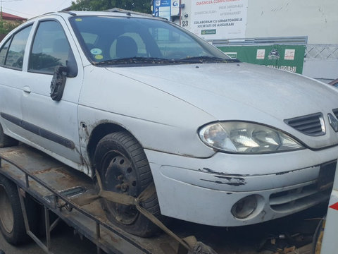 Parasolare Renault Megane 2001 Combi 1.9