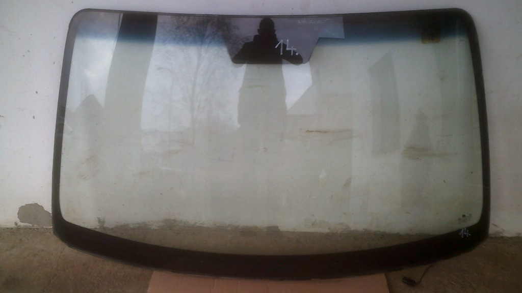 Parbriz cu oglinda retrovizoare Kia Sorento, an 2005-2010