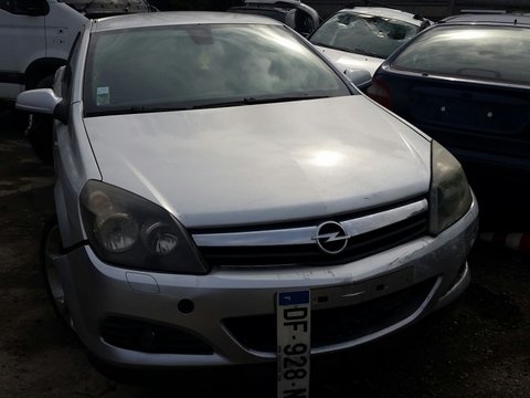 Parbriz - Opel Astra GTC, 1.9 CDTI,an 2006