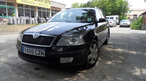 Parbriz Skoda OCTAVIA 2 cu senzor si ogl