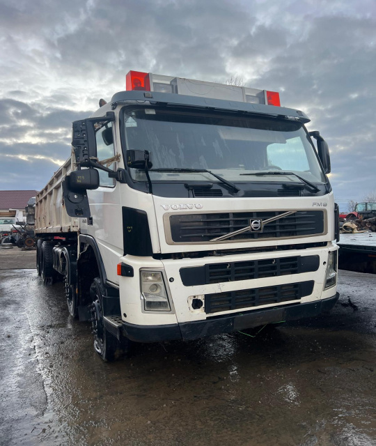 Parbriz stanga Volvo FM generatia [2001 - 2005] Autobasculanta