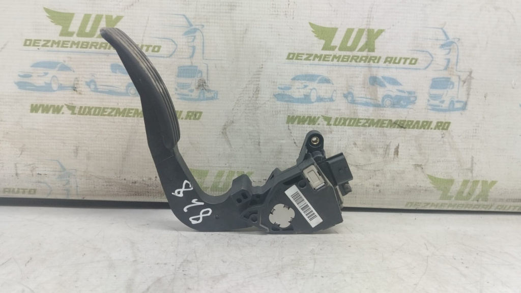 Pedala acceleratie 180021343r Dacia Dokker [2012 -