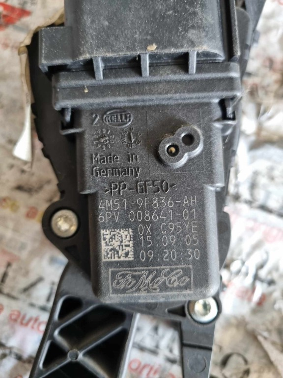 Pedala acceleratie 4M51-9F836-AH Ford Fo