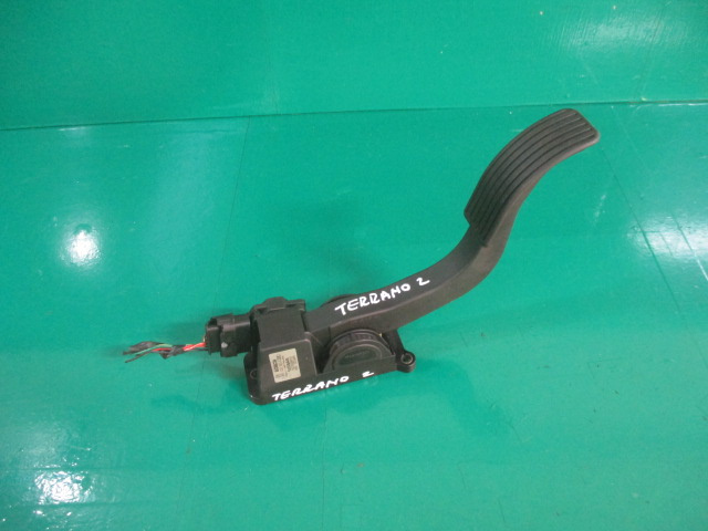 PEDALA ACCELERATIE COD 0281002591 / 18002-2X800 NISSAN TERRANO 2 2.7 TDI 4X4 FAB. 1999 - 2007 ⭐⭐⭐⭐⭐