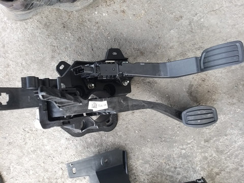 Pedala Acceleratie cod: 9837891880 pentru Opel Corsa F din 2023, 1.2 Benzina