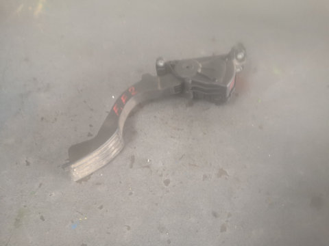 Pedala acceleratie Ford Focus 2 Combi 2.0 TDCi 136 cai cod motor G6DB din 2006 cod 4M51-9F836-AH